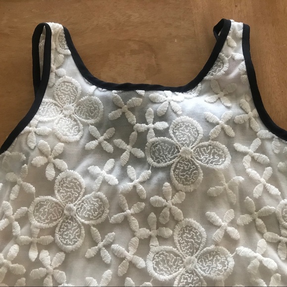 Monteau Girls Lacy Cream Tank Tie Bow Back Med 7/8 - Picture 4 of 12